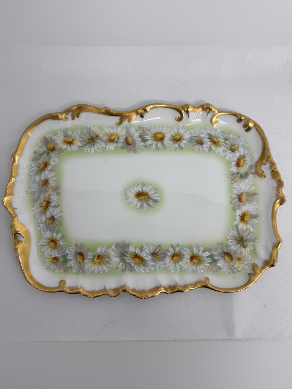 VINTAGE T&V LIMOGES DAISY CHAIN 11" X 8” HAND-PAINTED SERVING PLATE